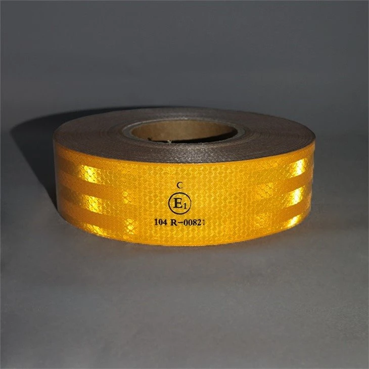yellow ece104 reflective tape for car