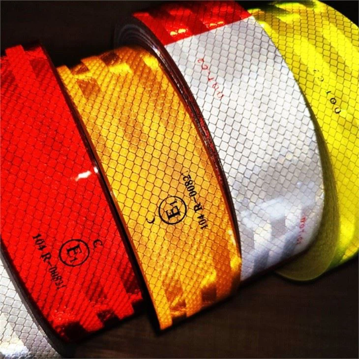 রেডিয়াম প্রতিফলিত স্টিকার রোল সরবরাহকারী