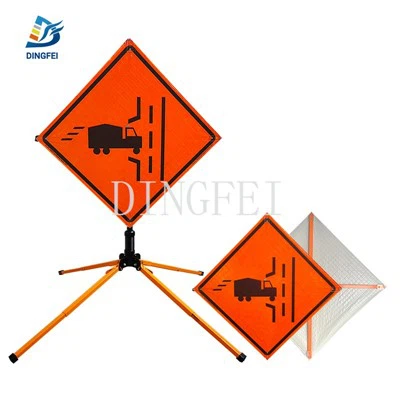 বাম দিক থেকে TC-31L ট্রাক প্রবেশ